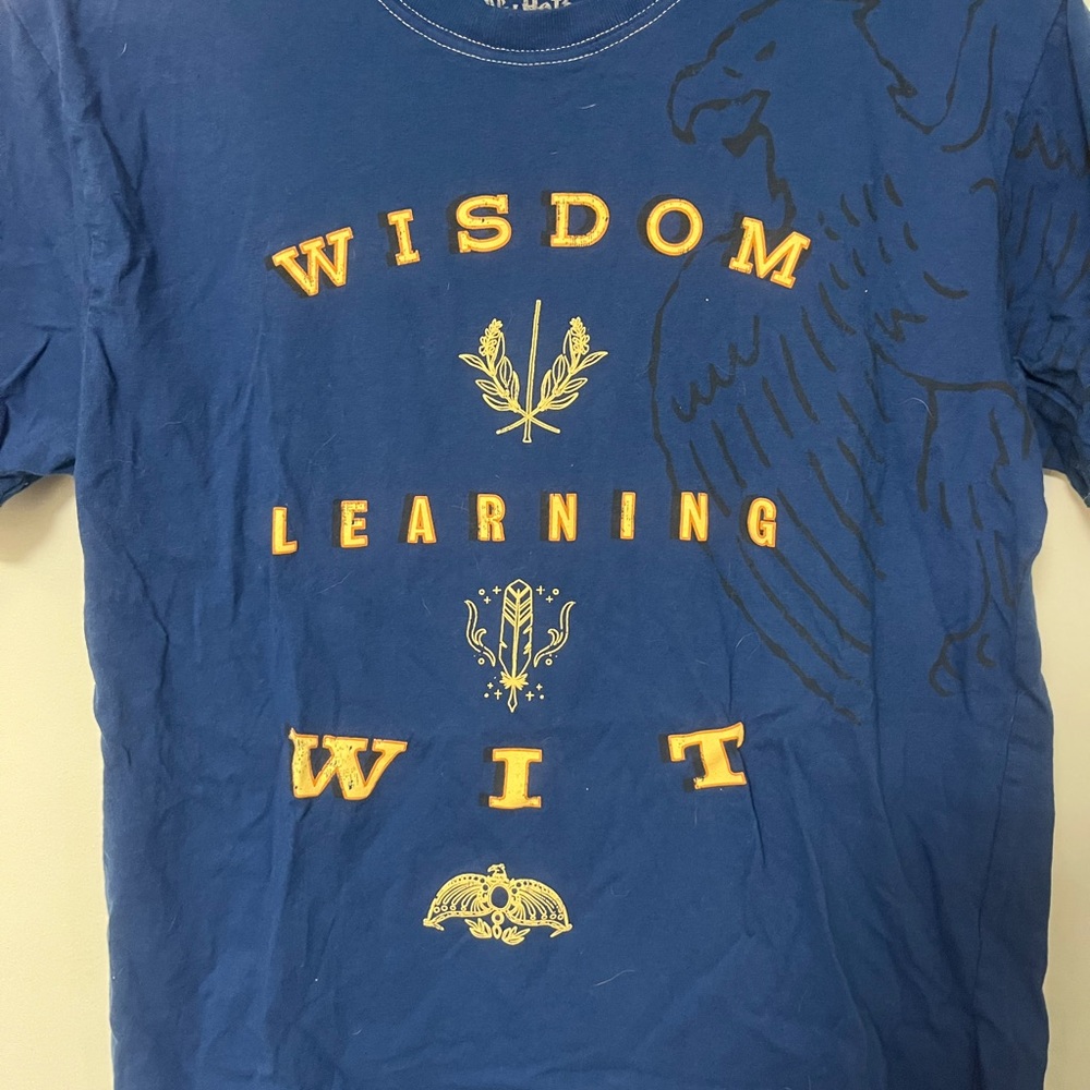 Warner Bros Blue and Yellow Short Sleeve Tee with Graphic Design
